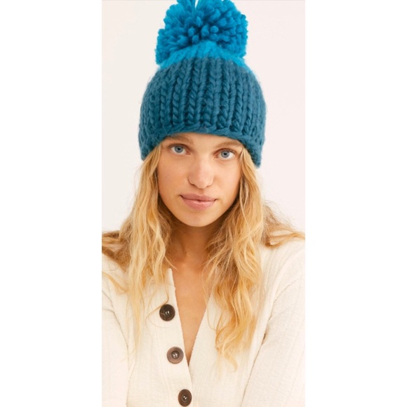 Free People Cozy Up Color Blocked Beanie Hat New - Picture 8 of 12